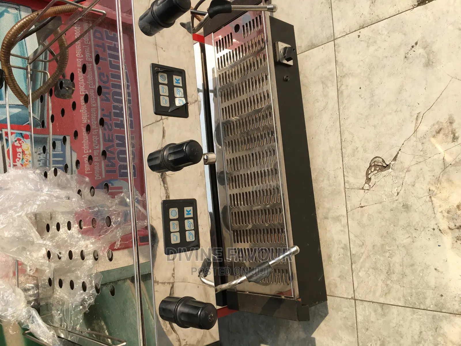 Coffee Expressor Machine