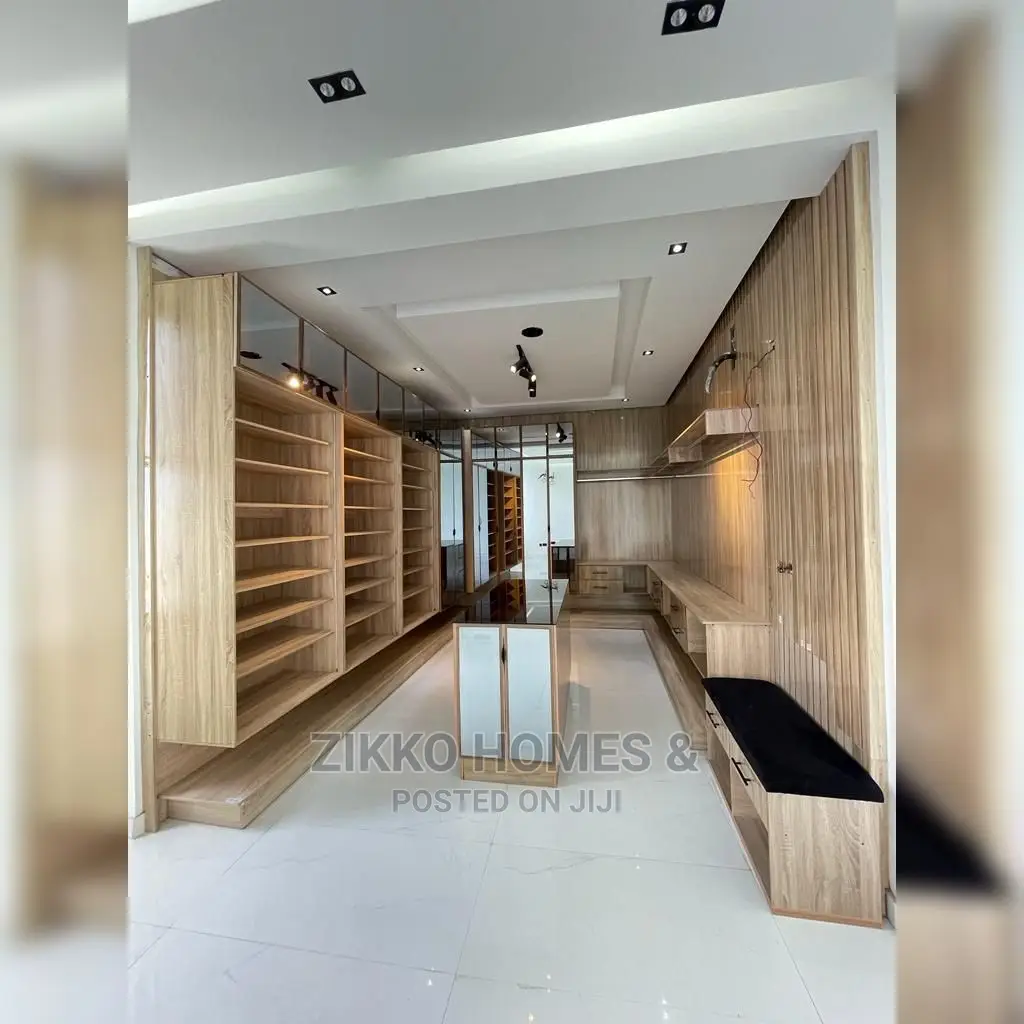 5bdrm Duplex in Osapa London for sale