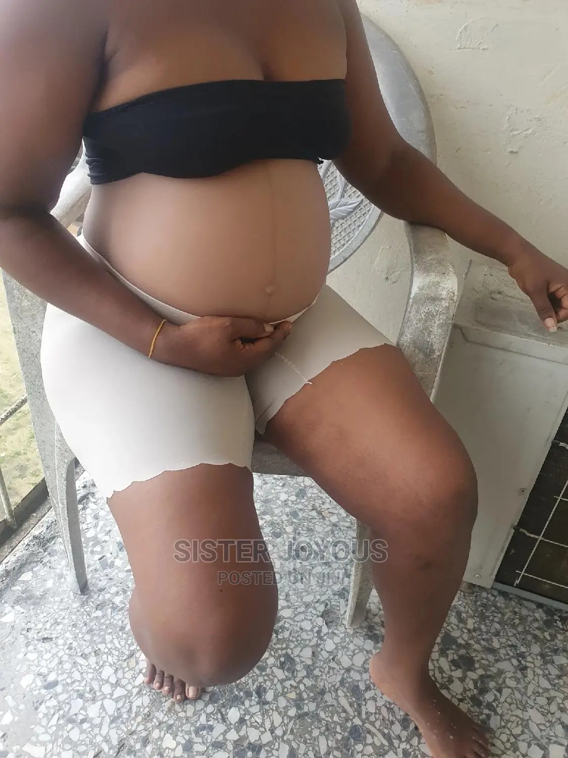 Fake Pregnancy Belly That Can Be Customized to Fit Skin Tone