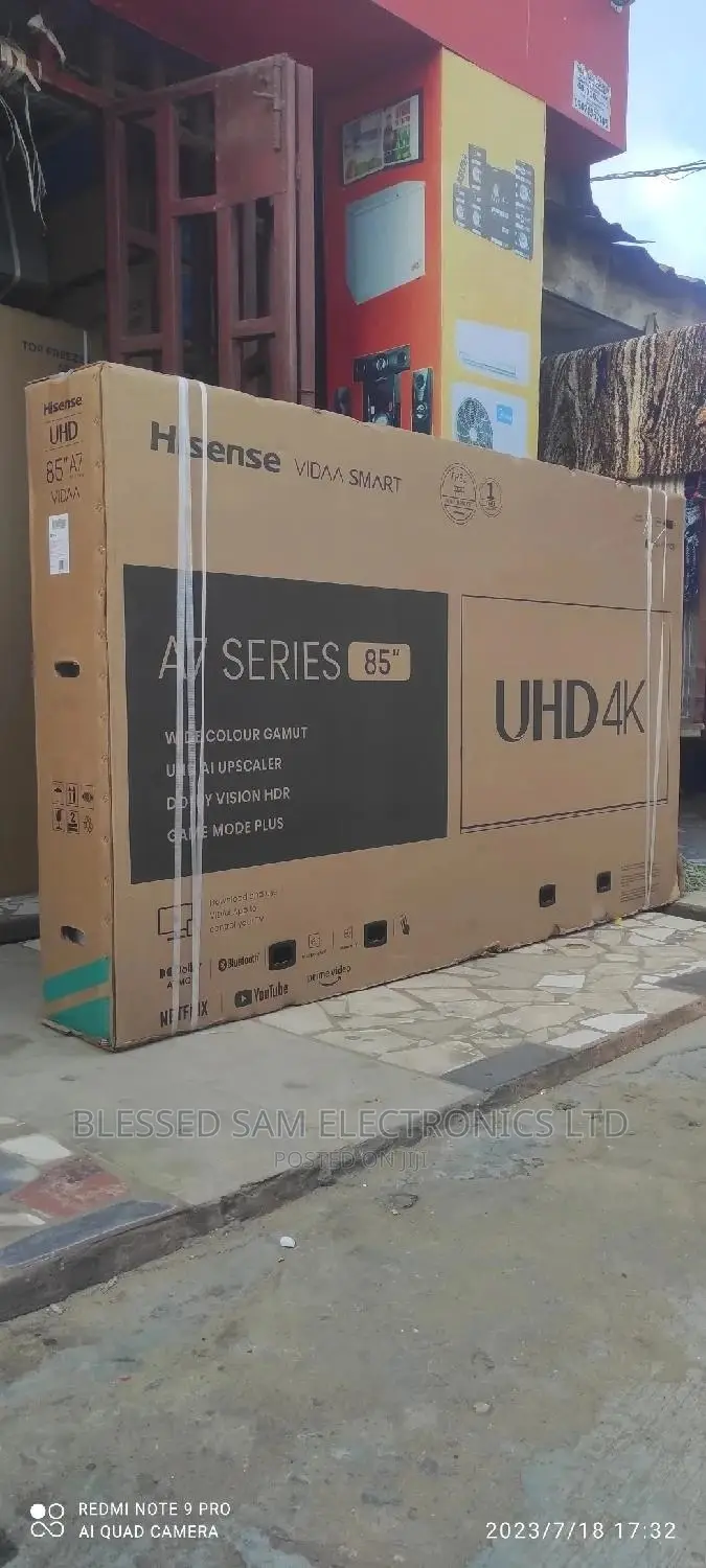 Hisense 85"Inch UHD Flameless and Bluetooth Smart Tv 1yrs