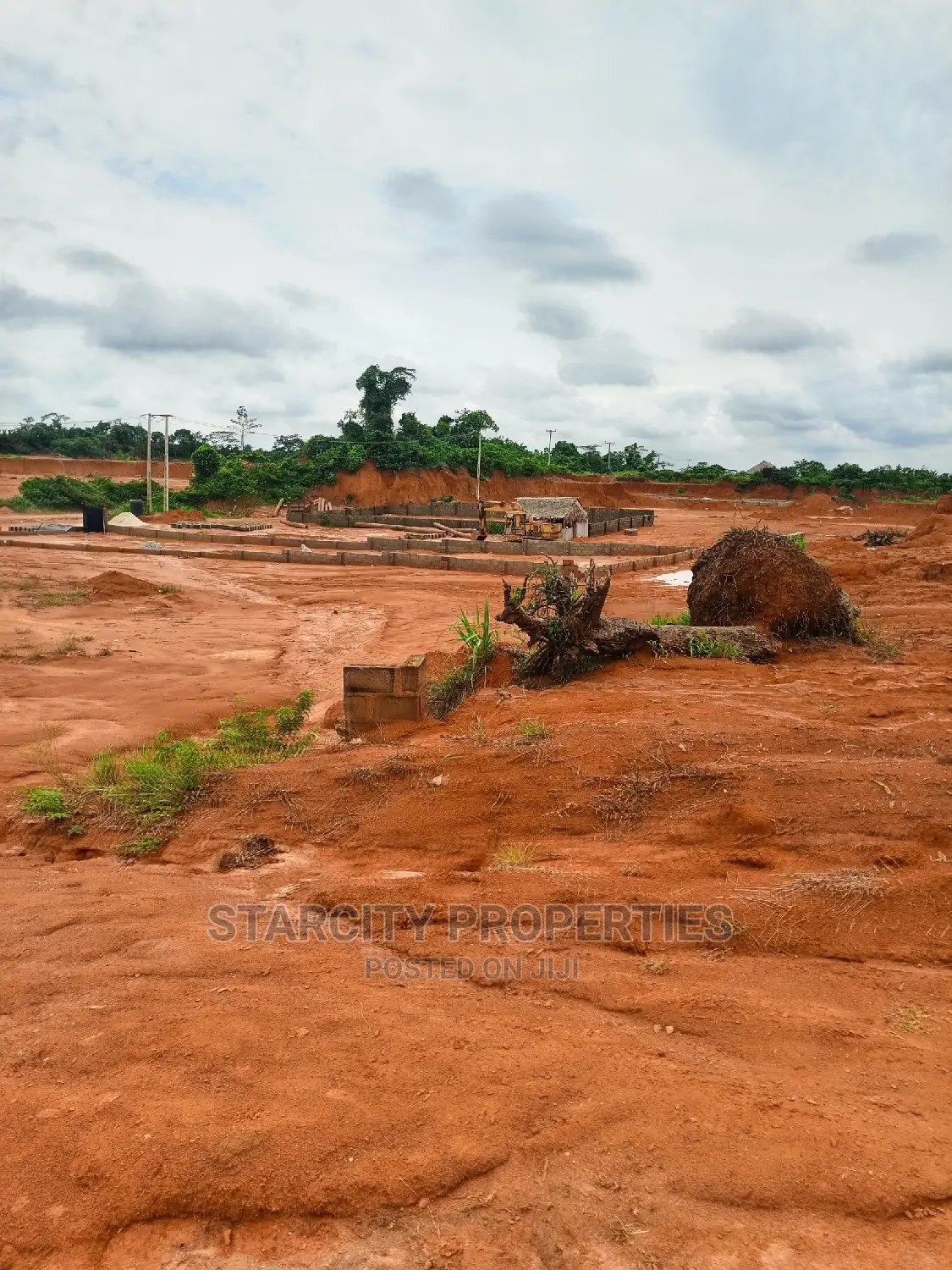 Acres of Land for Sale at Lagos-Ibadan Expressway