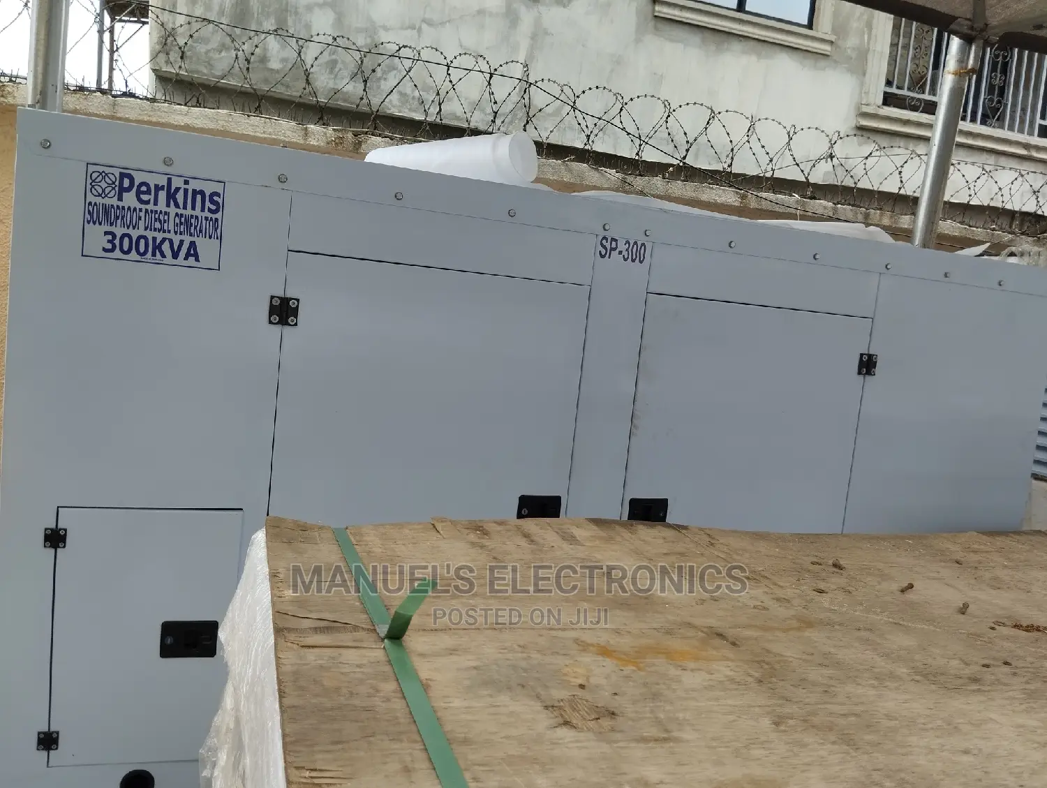 Brand New Perkins (300kva) Diesel Soundproof Generator 100%
