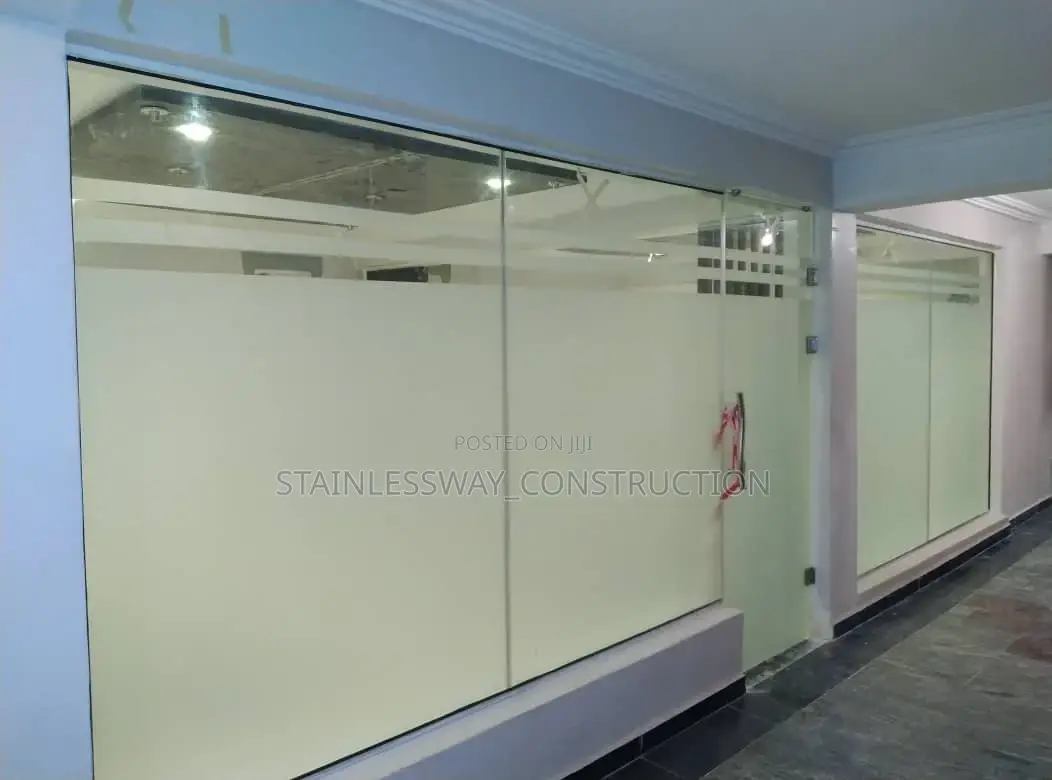 Office Partition With Frosted Glass Design