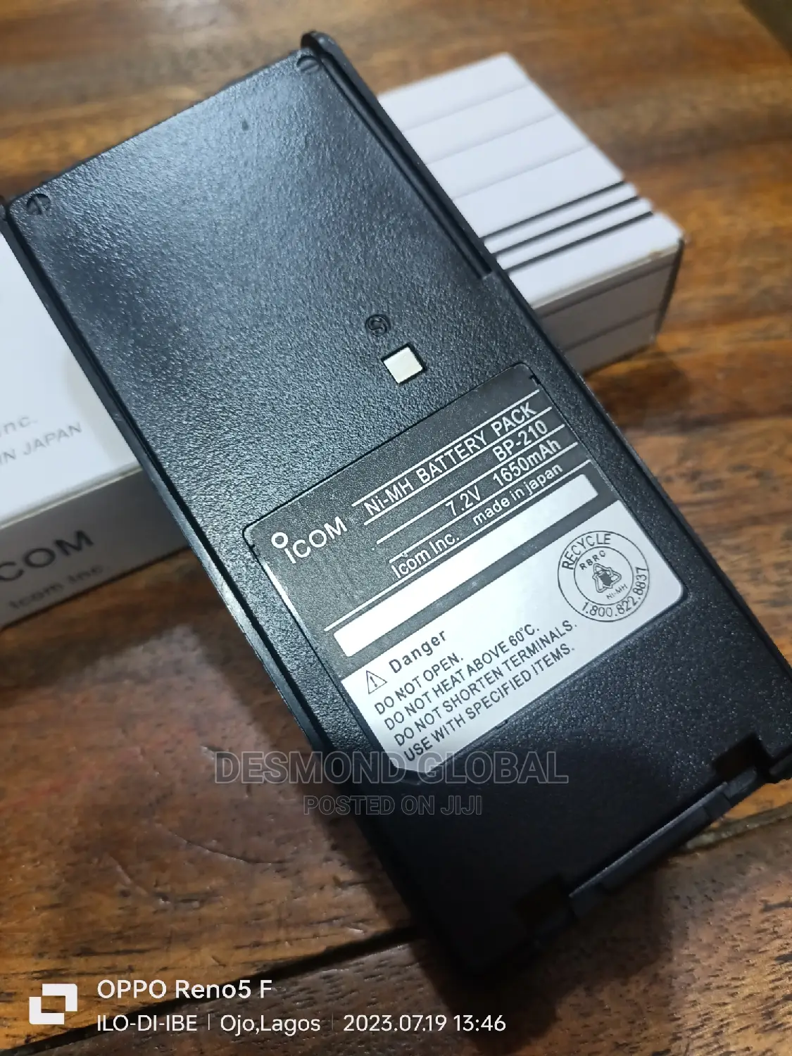 ICOM v-8 Walkie Talkie Battery
