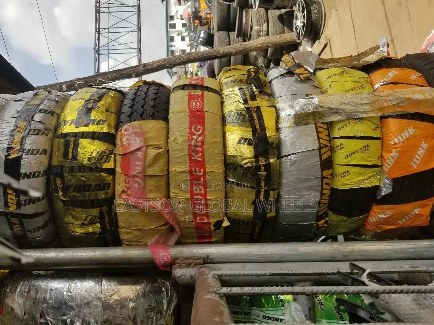 195 R15C New Tyre