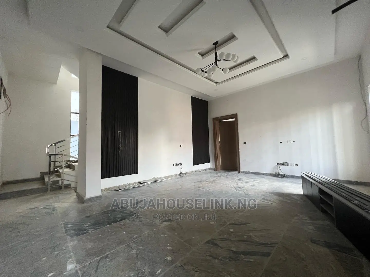 5bdrm Duplex in Guzape Abuja for sale