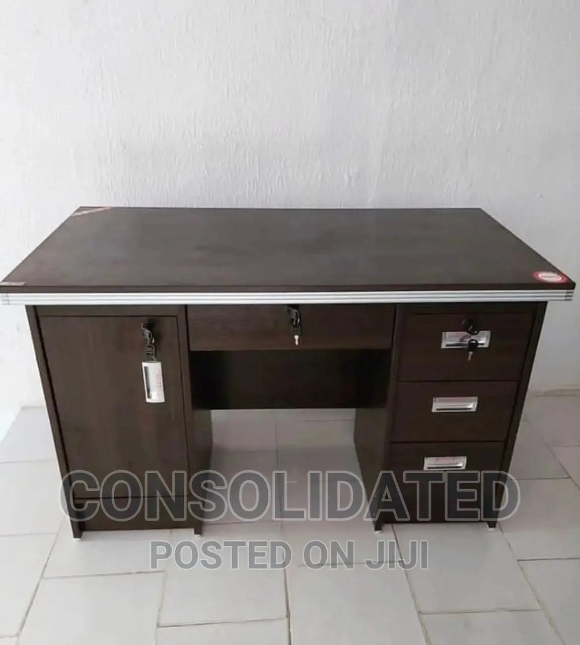 Convenient Office Table