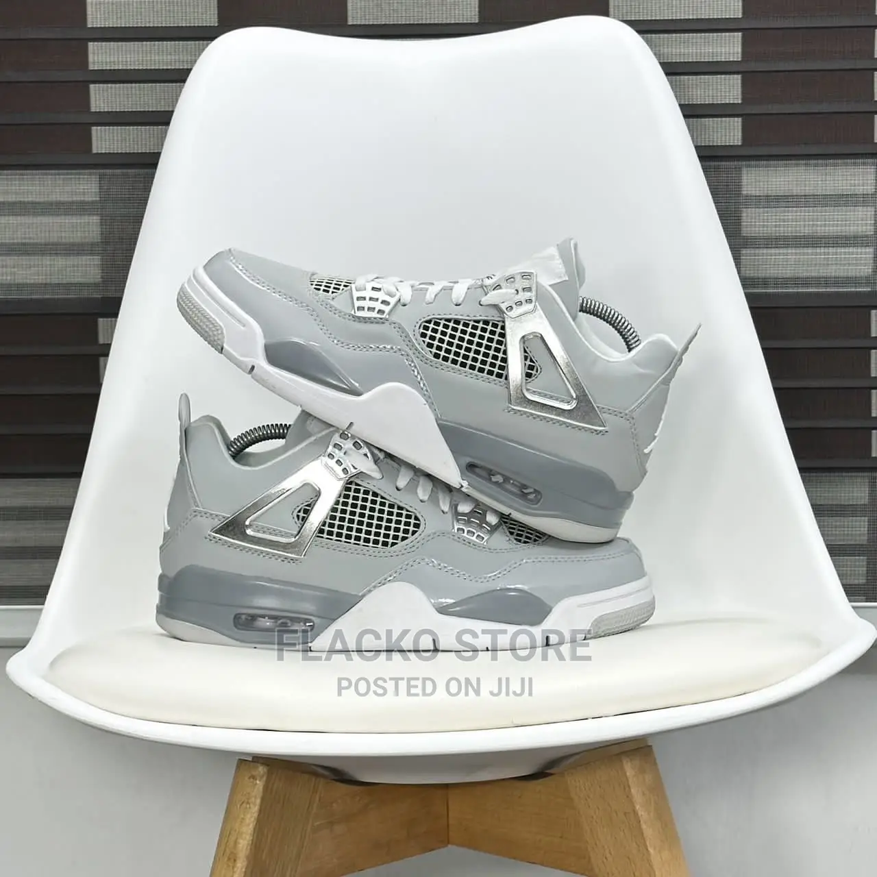 Original Air Jordan Iv Retro Wmns Frozen Moment Sneakers