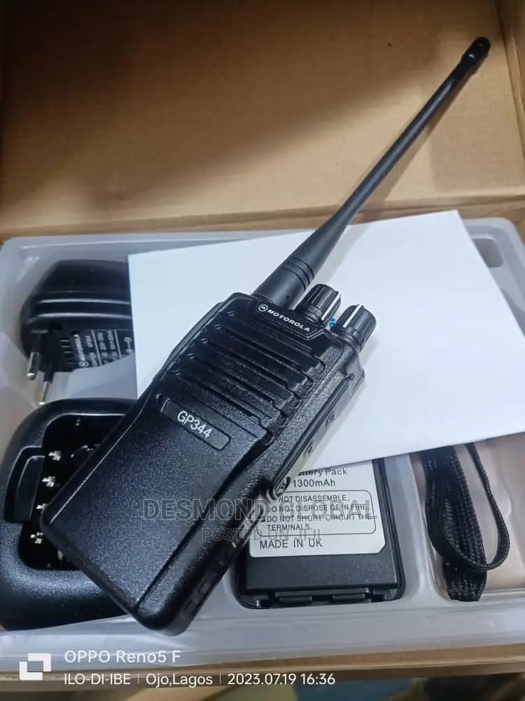 Motorola Gp344 VHF Walkie Talkie