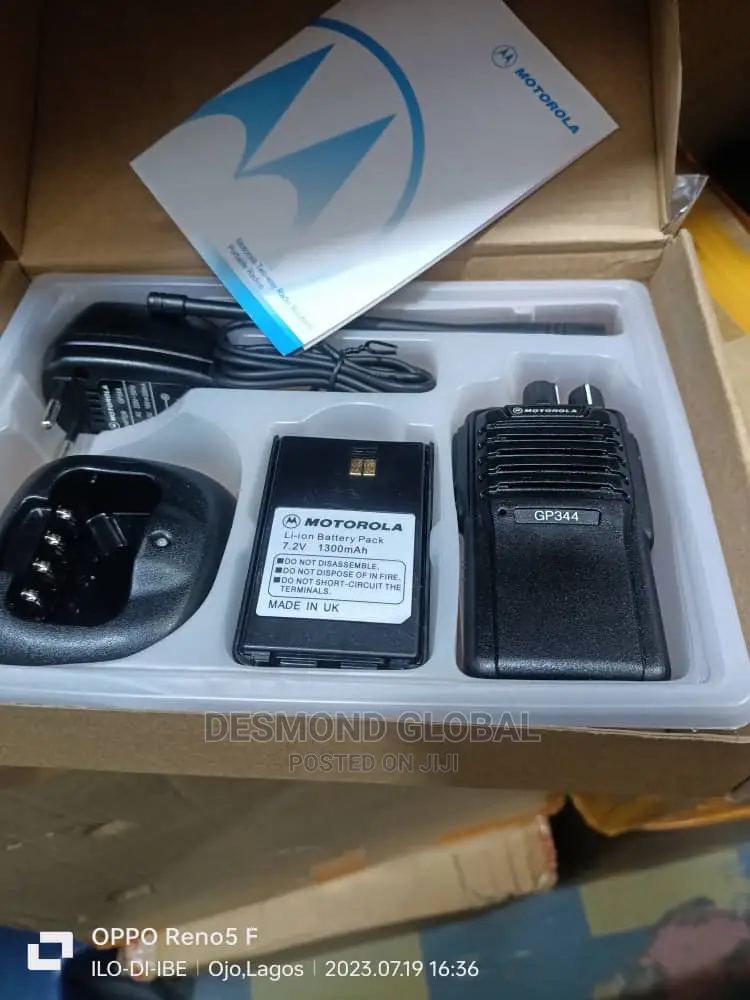 Motorola Gp344 VHF Walkie Talkie