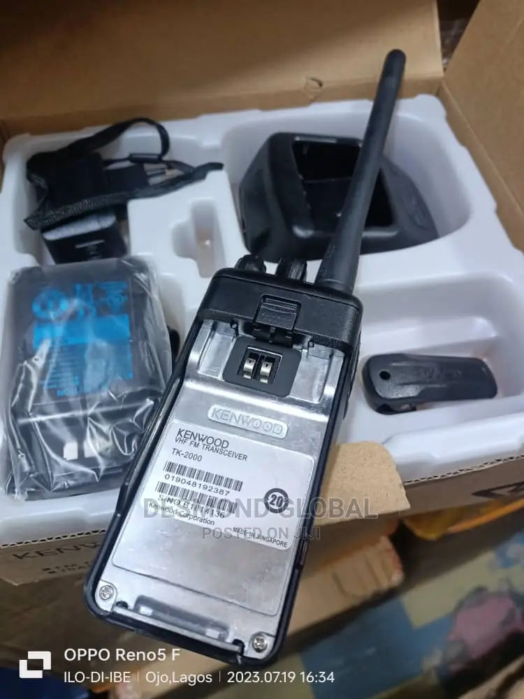 Kenwood Tk2000 Walkie Talkie
