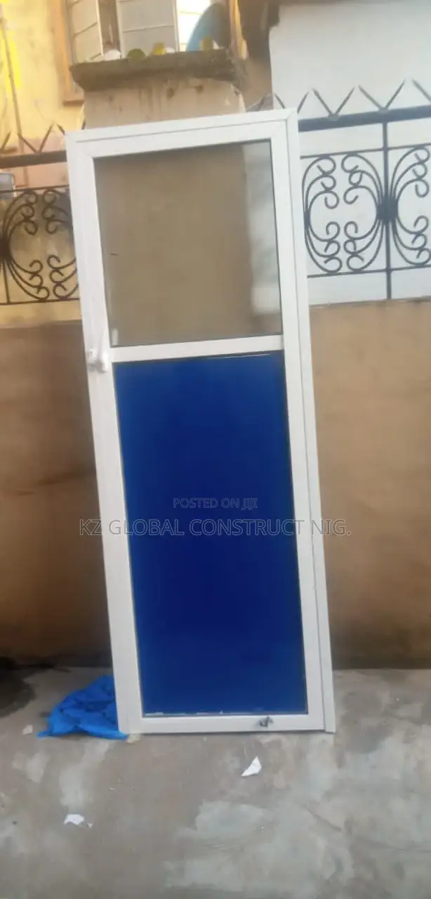 750 X 2100 Aluminum Toilet Door With Obscure Glass