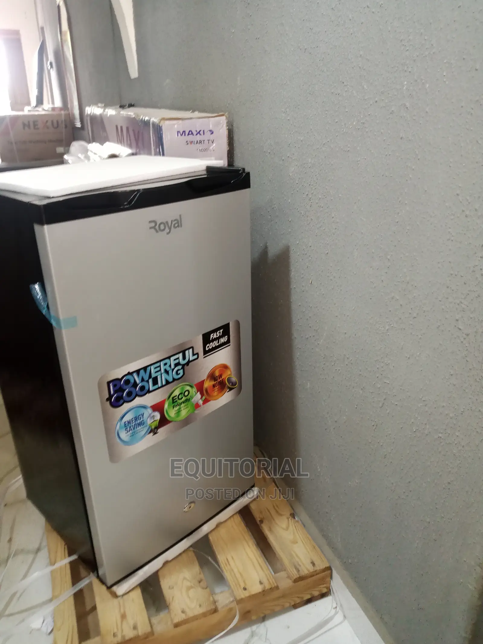 Royal RCB-100 Single Door 90L Refrigerator