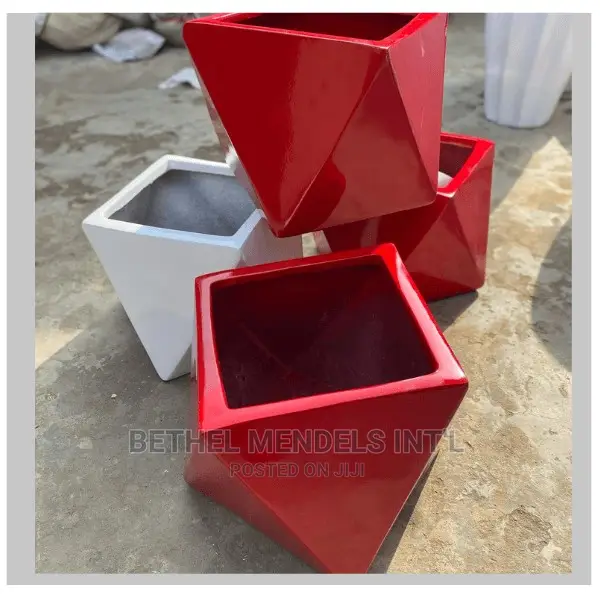 30cm Pentagon Fiberglass Flower Pots/Planter for Sales