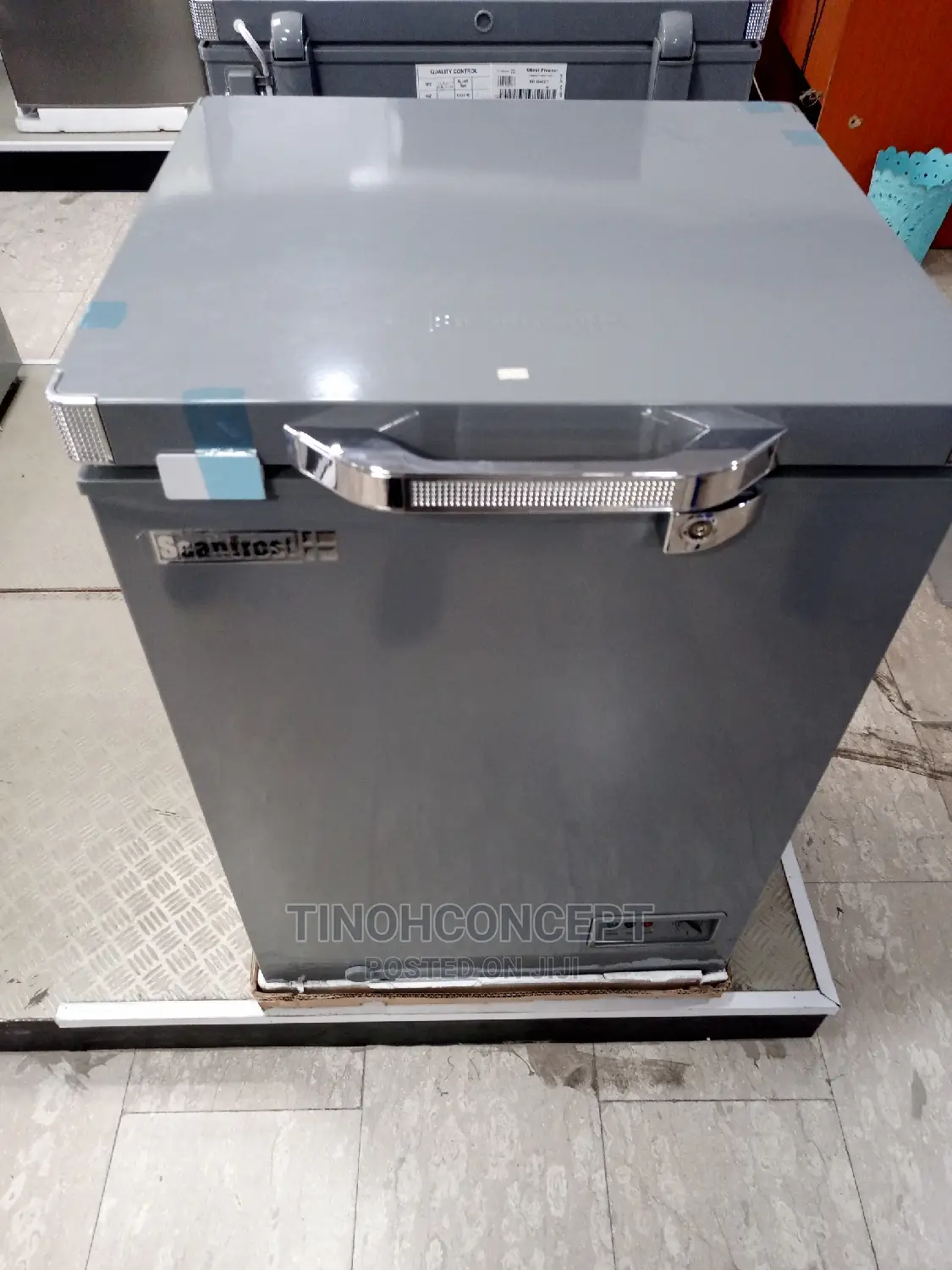 Scanfrost Chest Freezer 100l