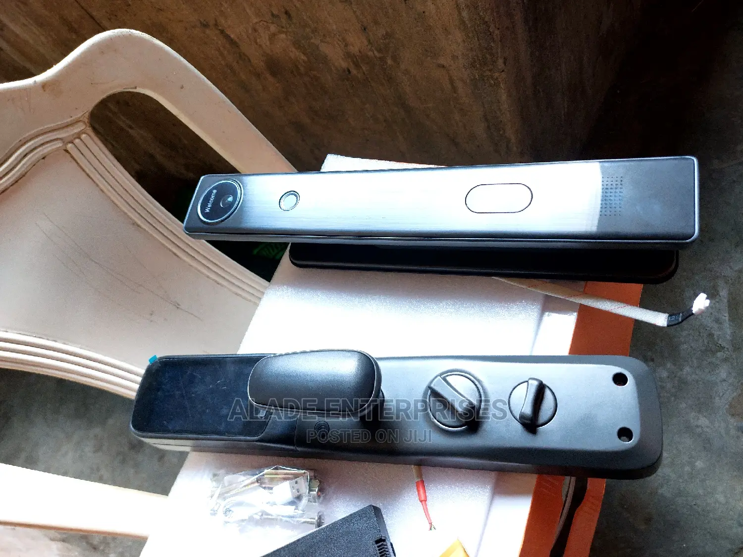 Tuya App Supported Luxury Smart Door Lock With 6 In 1 E
