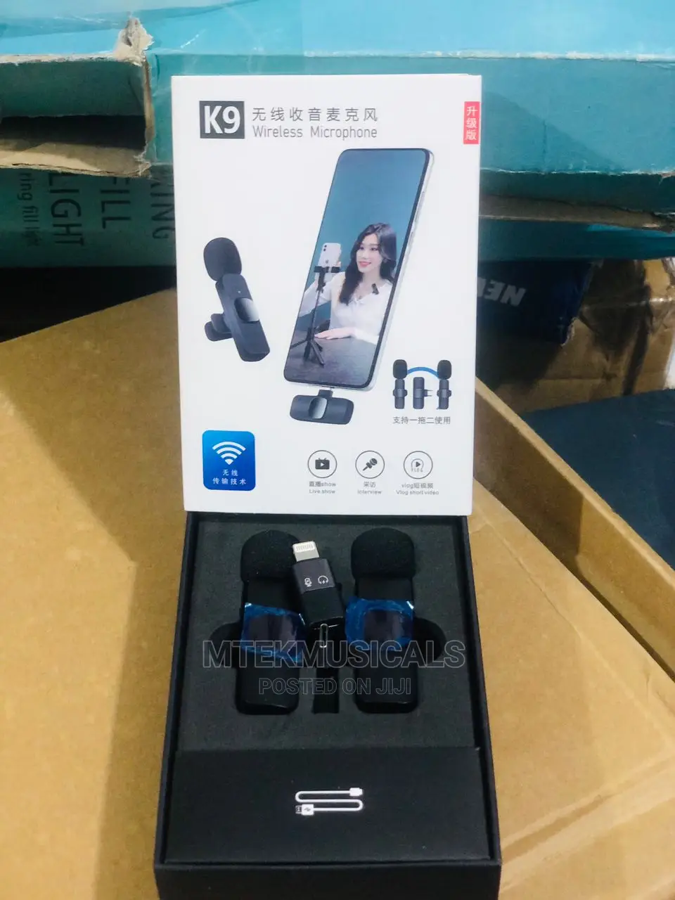  Lapel Phone Wireless Microphone