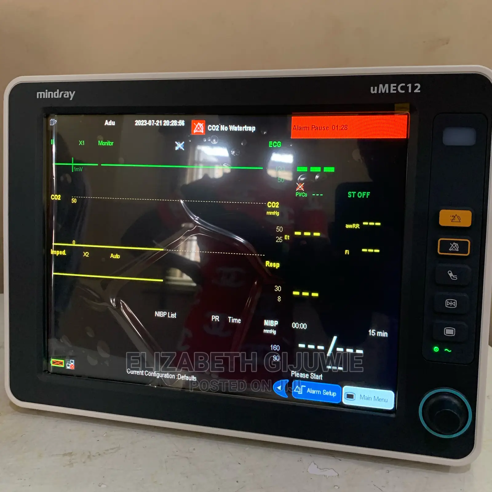 Mindray Umec12 Patient Monitor