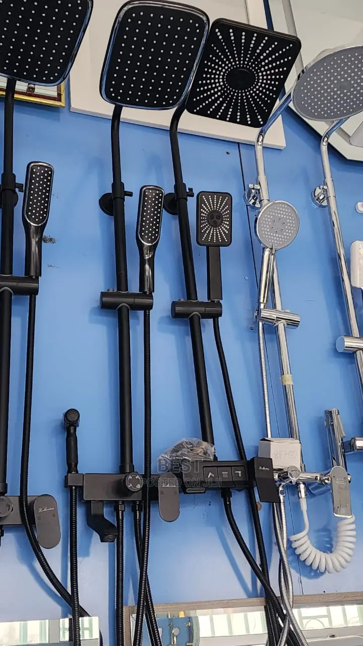 Walls Hanging Masters England Showers