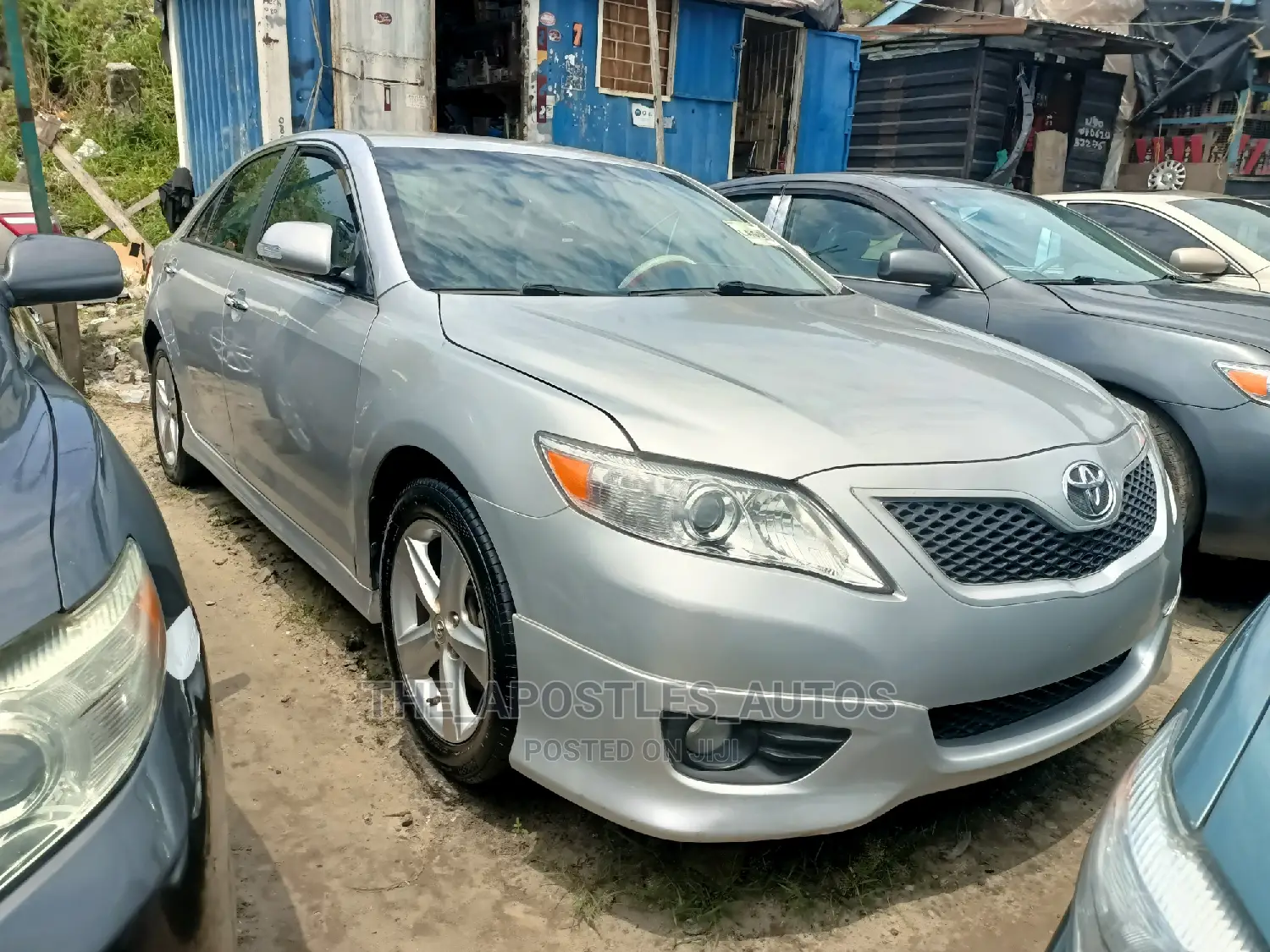Toyota Camry 2011 Silver
