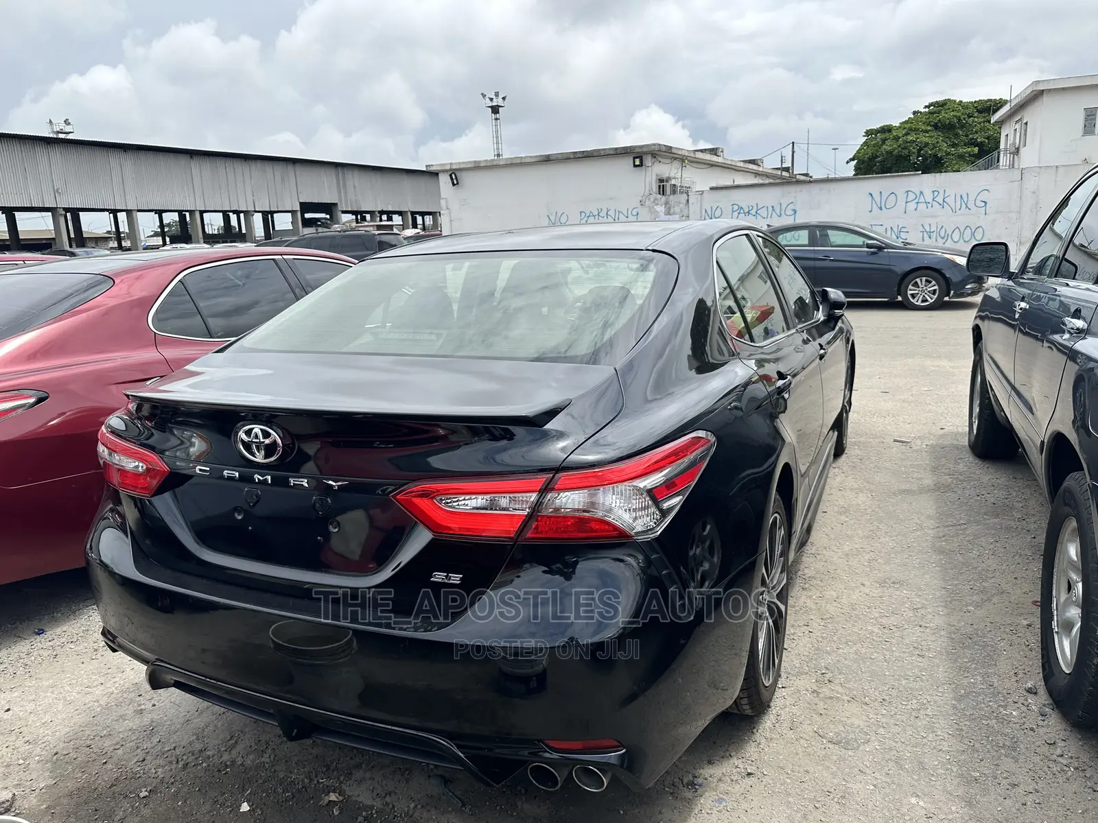 Toyota Camry SE (2.5L 4cyl 8A) 2019 Black
