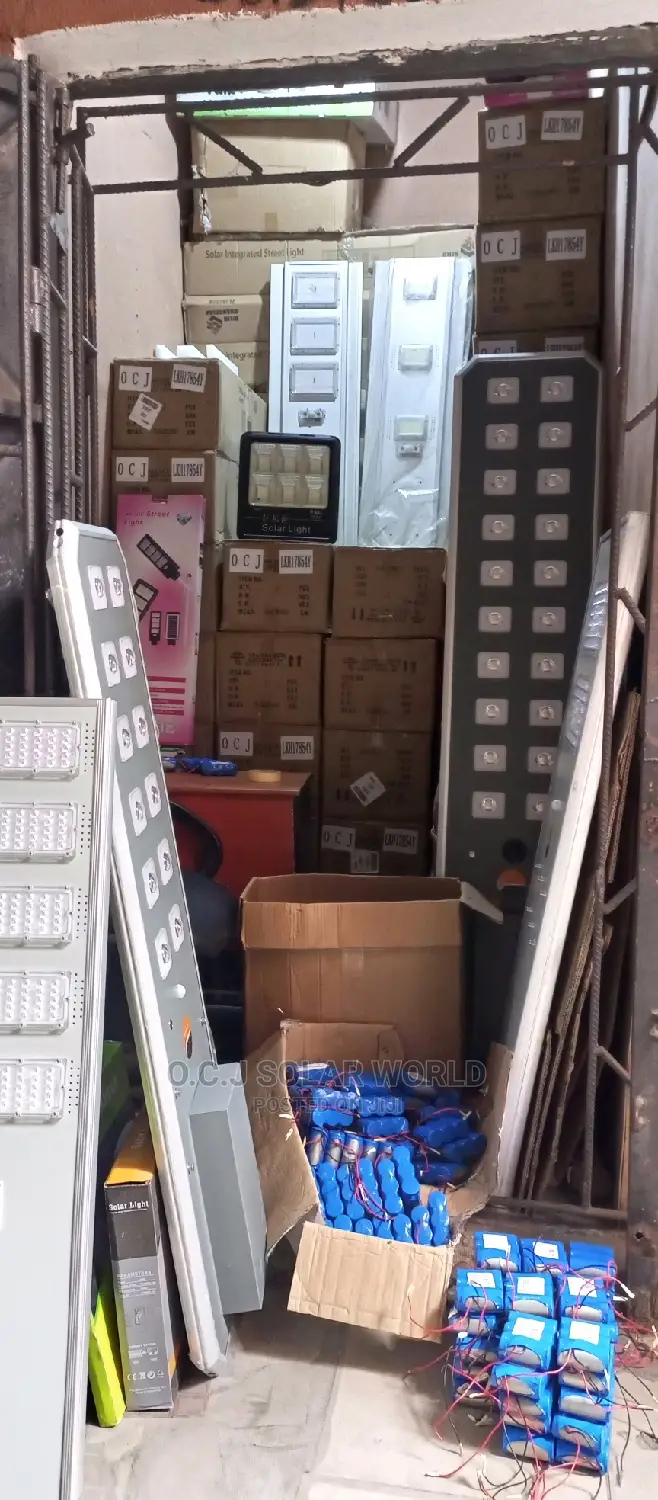 12 Eyes Solar Street Light All Size Is Available Now