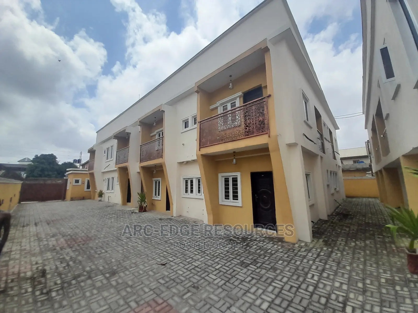 1bdrm Block of Flats in Ago Palace for sale