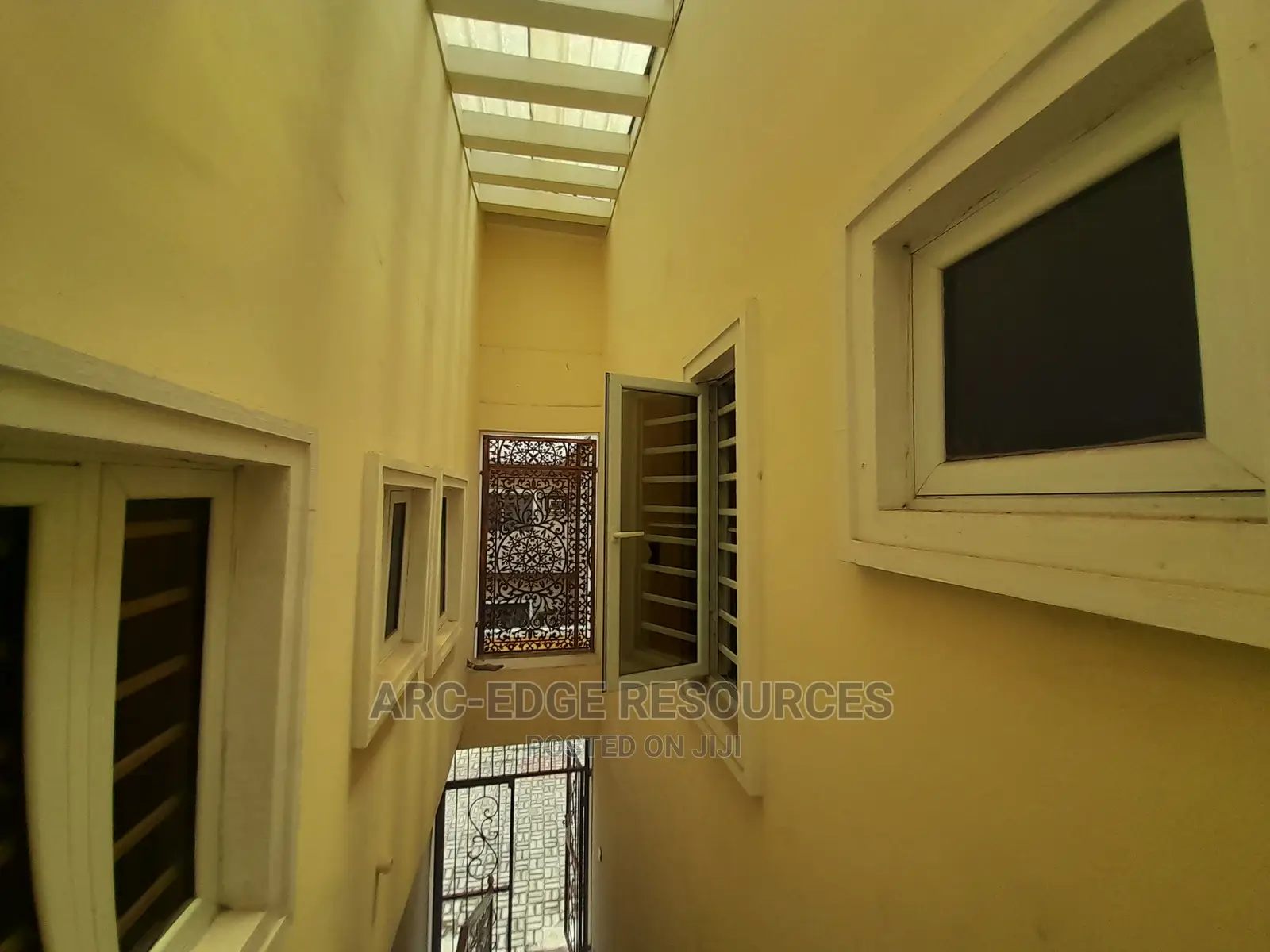 1bdrm Block of Flats in Ago Palace for sale