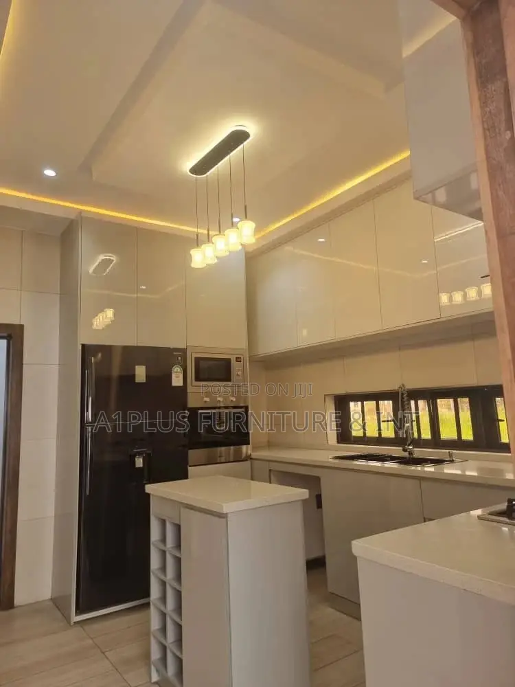 U-shape White Grey Full Height Kitchen Cabinet