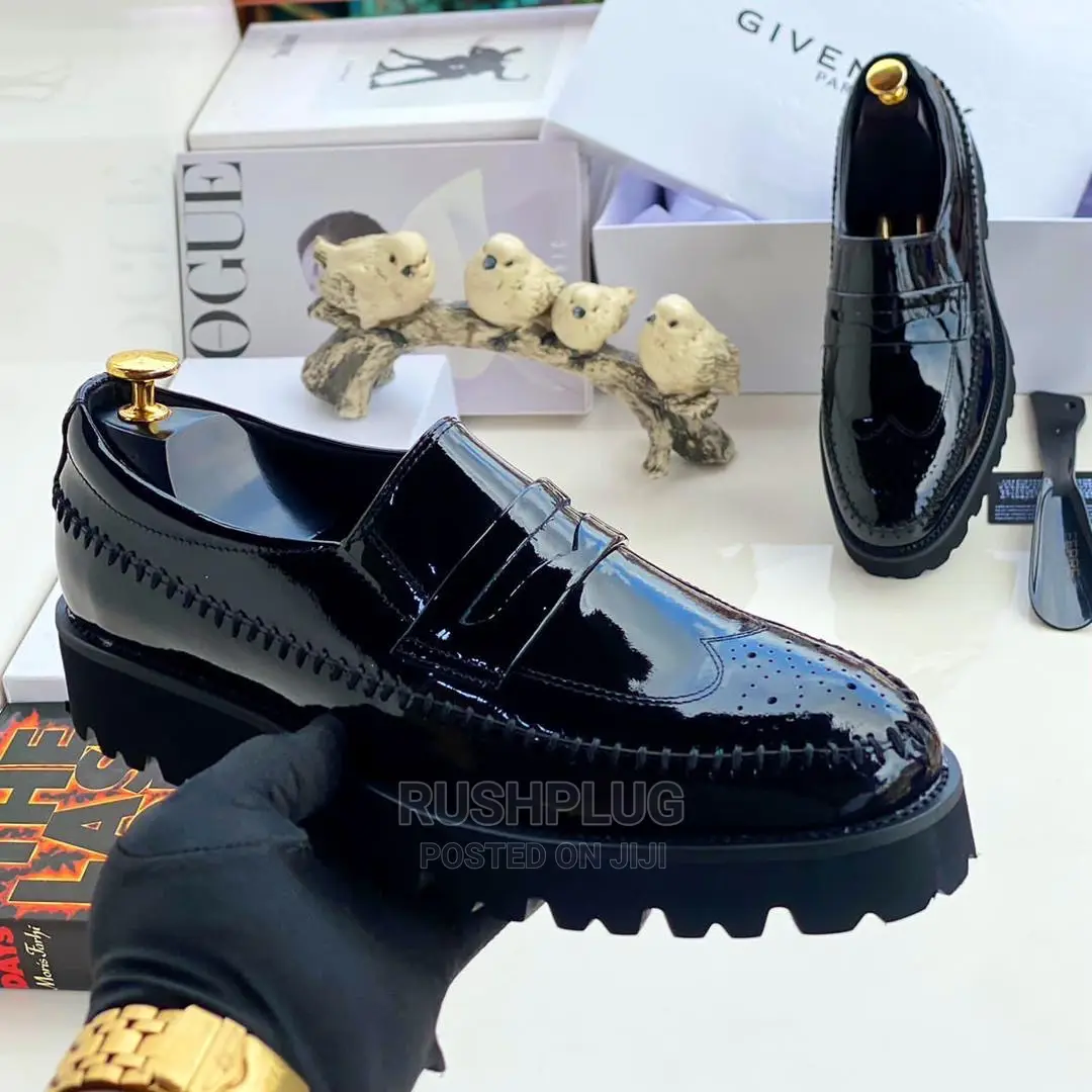 Classic Givenchy Quality Shoe