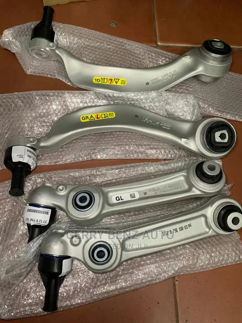 Lower Arms for GLK350,E350,ML350,C300,W204,W212,CLA250