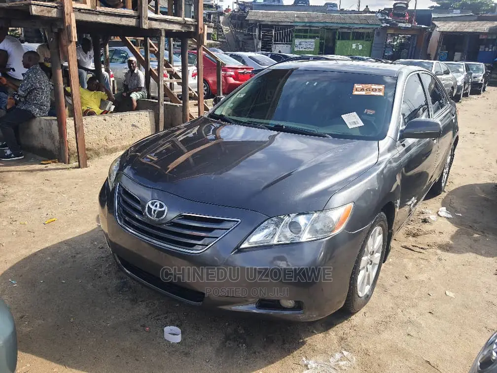 Toyota Camry 2008 Gray