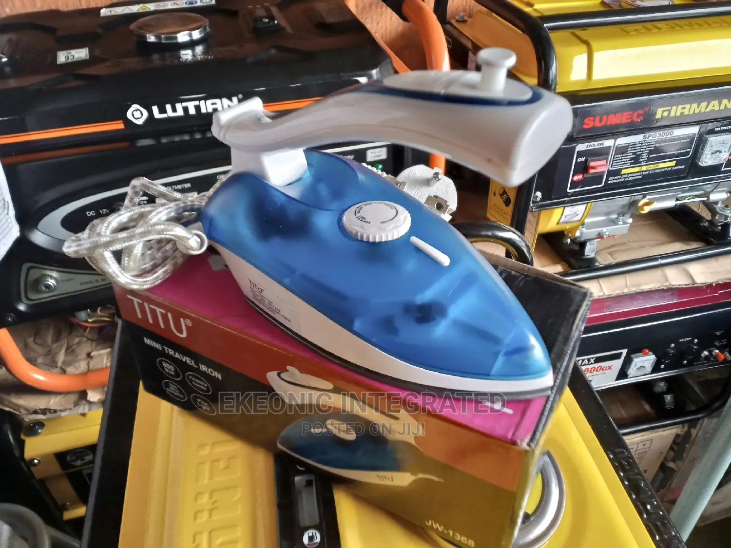 Mini Travel Iron (Titu)