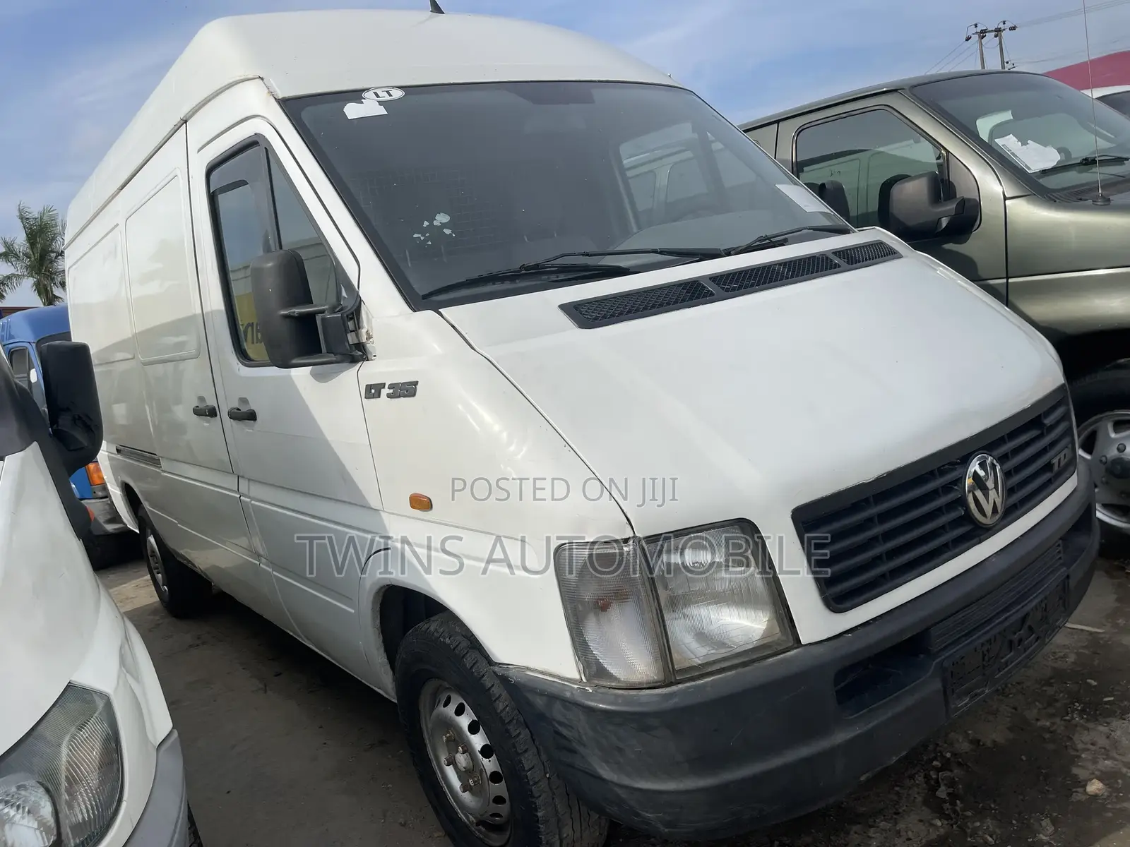 Volkswagen LT 2009 White