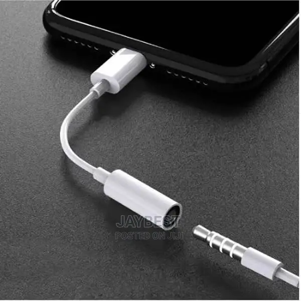 Apple Lightning to 3.5 Mm Headphone Jack Adapter