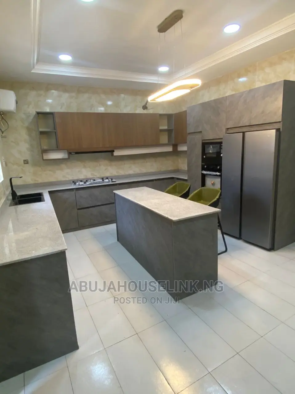 Furnished 6bdrm Duplex in Apo By Nepa Junction for sale