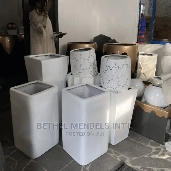 Fiberglass Flower Pots/Planters | Wholesale of Flower Pots
