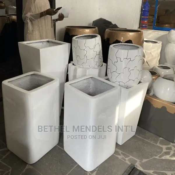 Fiberglass Flower Pots/Planters | Wholesale of Flower Pots