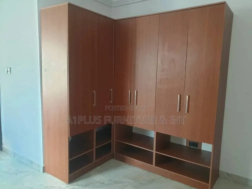 L-shape Standard Height Wardrobe In Matt Laminate Finish