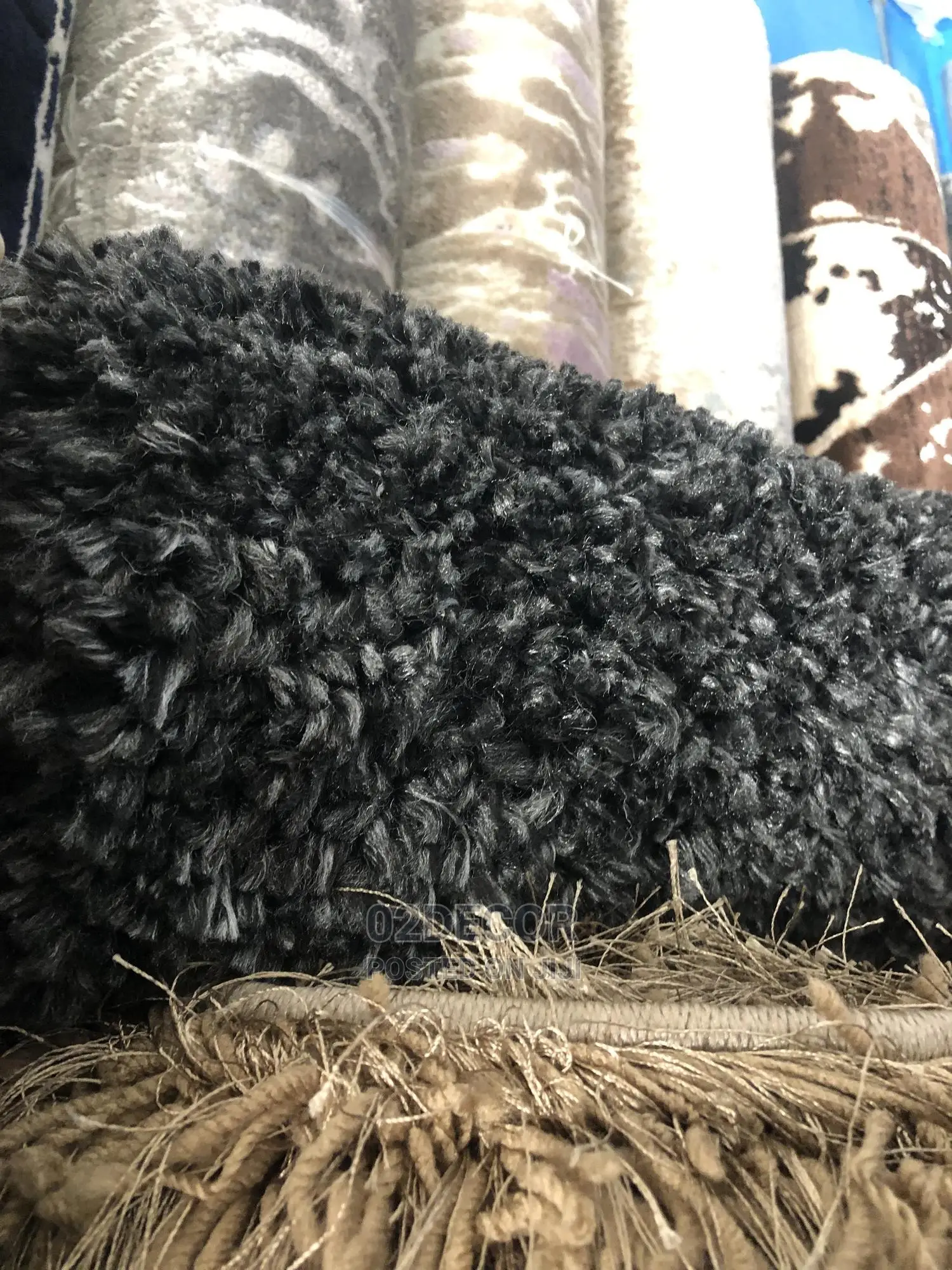 Woven Hand Made Soft Shaggy Center Rugs (4/6 and 5/7)
