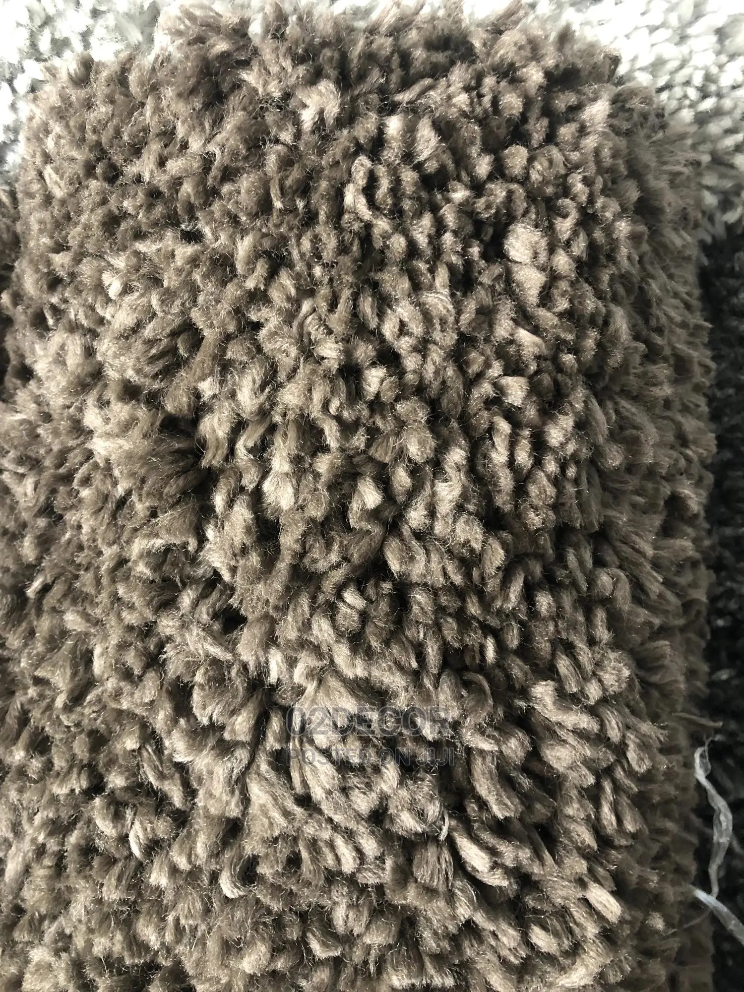 Soft Shaggy Woven Center Rugs (4/6 and 5/7 and 7/10)