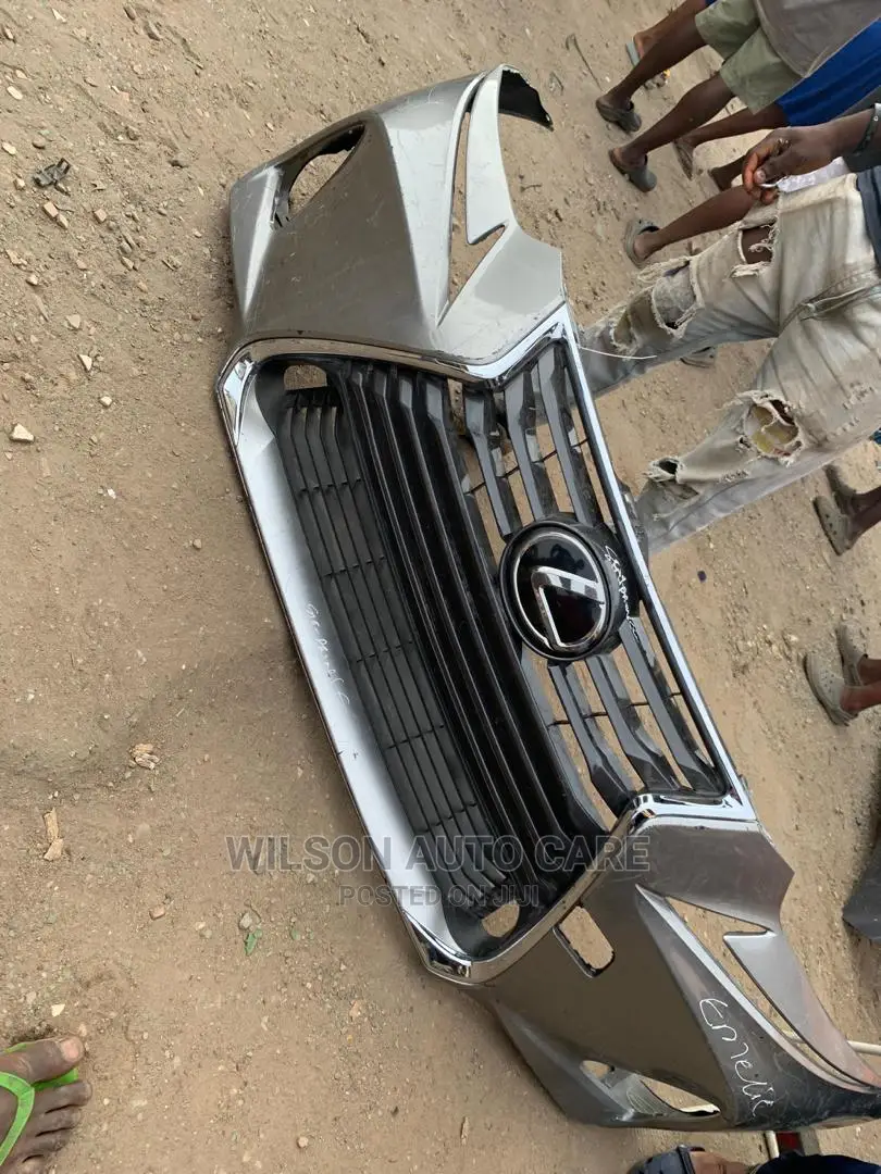 Bumper NX 300h 2018 Model