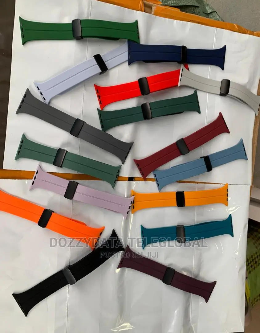 Smart Watch Magnetic Folding Buckle Silicone Bands