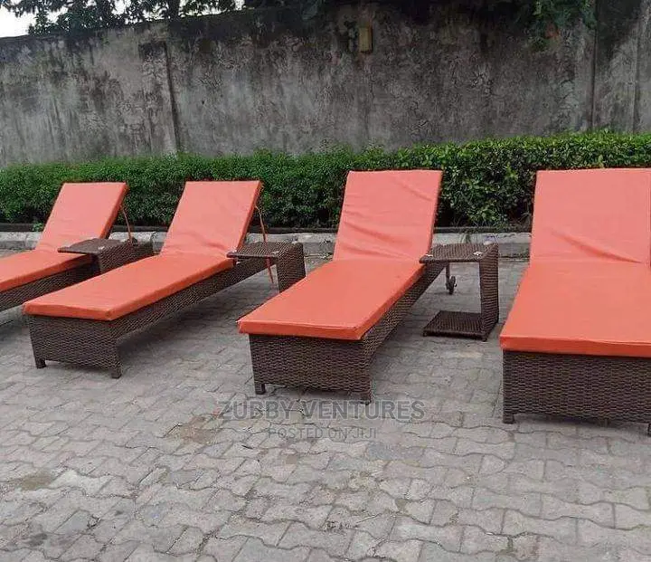 Brand New Quality Net Chairs Set
