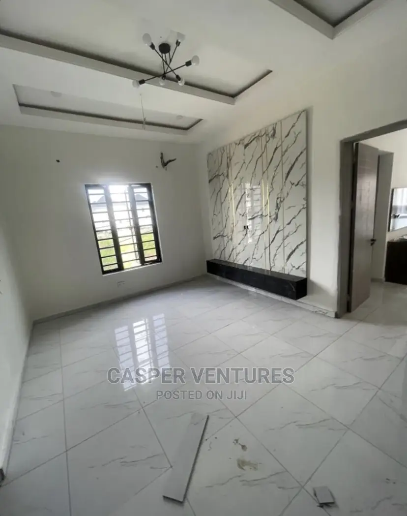 4bdrm Duplex in Ikate for sale