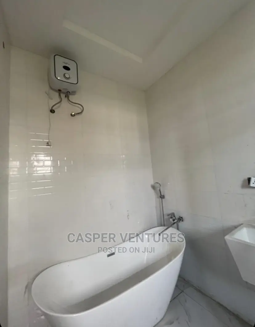 4bdrm Duplex in Ikate for sale