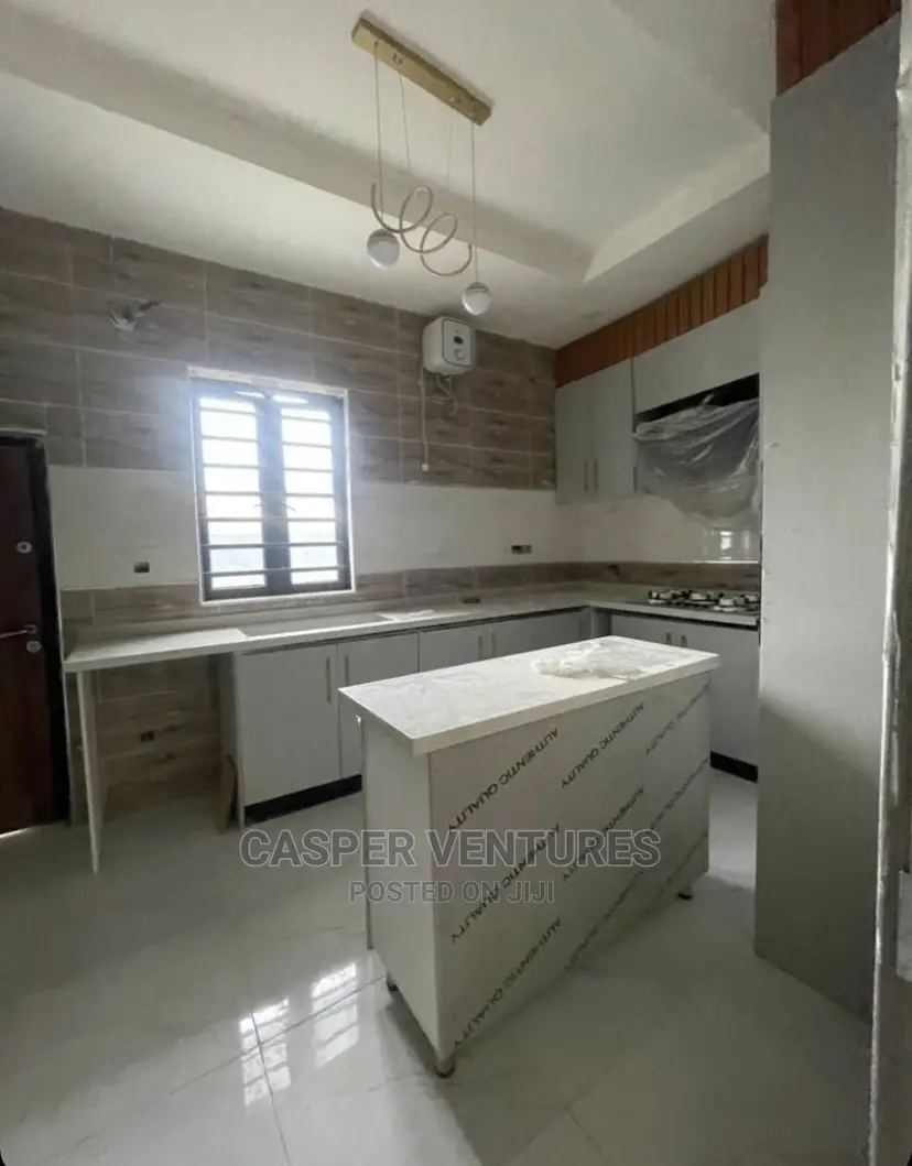 4bdrm Duplex in Ikate for sale