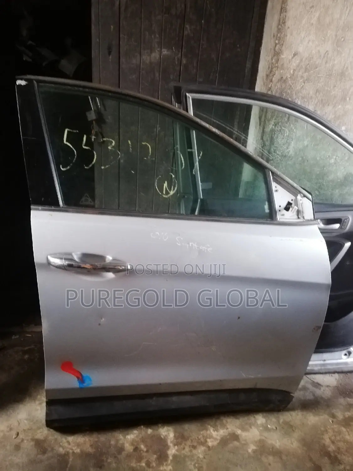 Hyundai Santafe Door 2016 Model