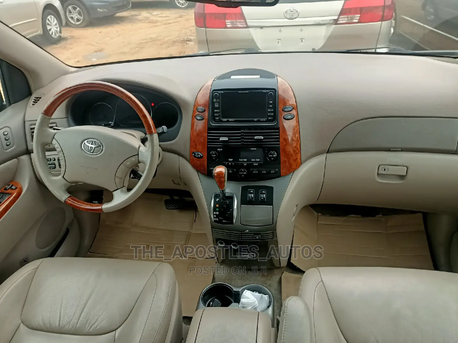 Toyota Sienna XLE Limited 4WD 2008 Gold
