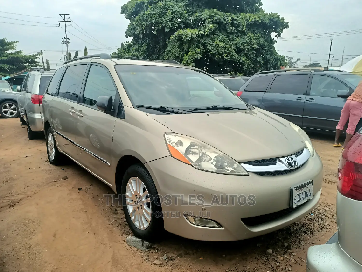 Toyota Sienna XLE Limited 4WD 2008 Gold